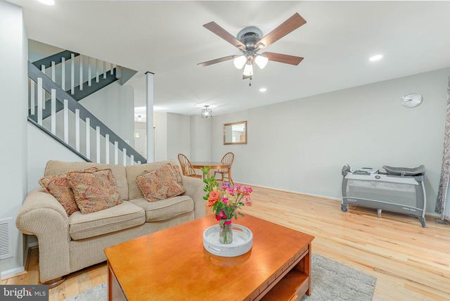 525 BASSETT LN, West Norriton, PA 19403