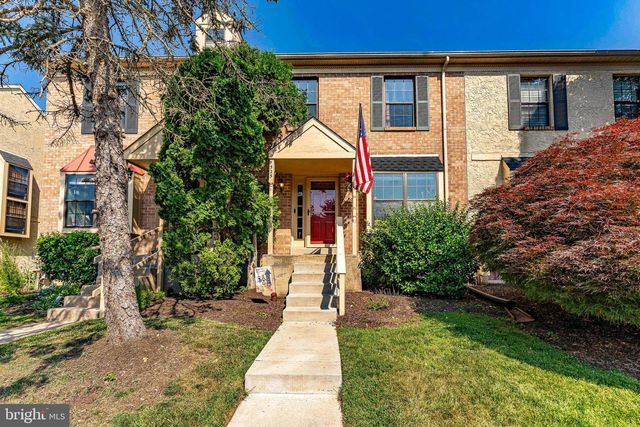 525 BASSETT LN, West Norriton, PA 19403