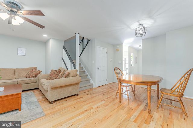 525 BASSETT LN, West Norriton, PA 19403