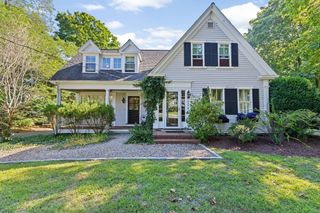 349 First Parish Rd, Scituate, MA 02066