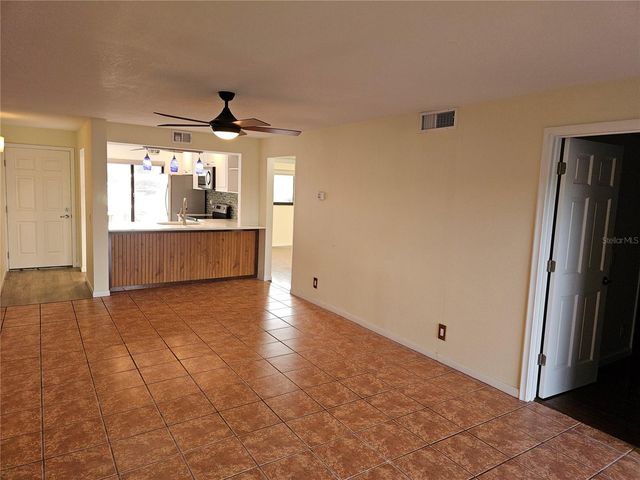 6343 PALMA DEL MAR BOULEVARD S 126, St Petersburg, FL 33715