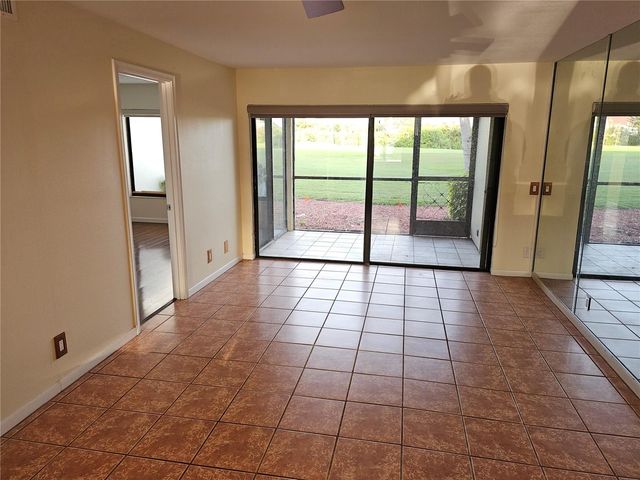 6343 PALMA DEL MAR BOULEVARD S 126, St Petersburg, FL 33715