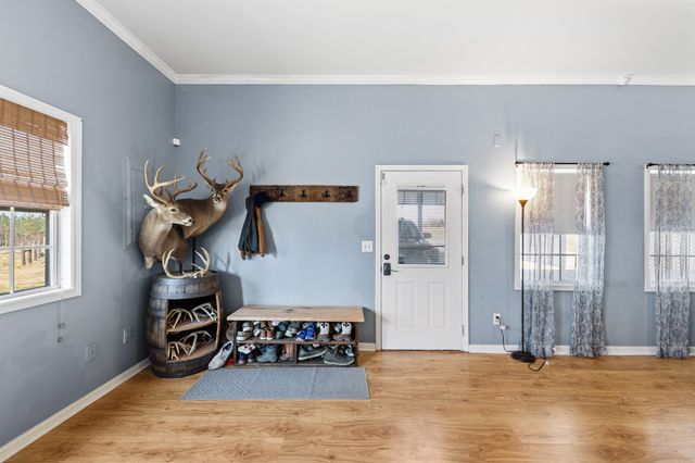 1825 Powell School Rd, Goodspring, TN 38460