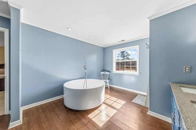 1825 Powell School Rd, Goodspring, TN 38460