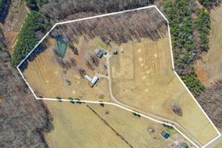 1825 Powell School Rd, Goodspring, TN 38460