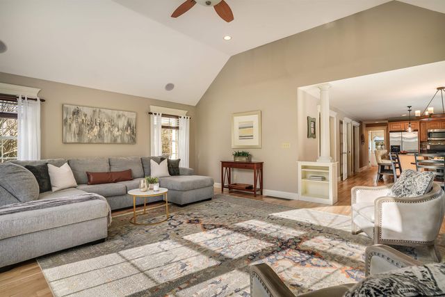 60 Snow Road, Goffstown, NH 03045