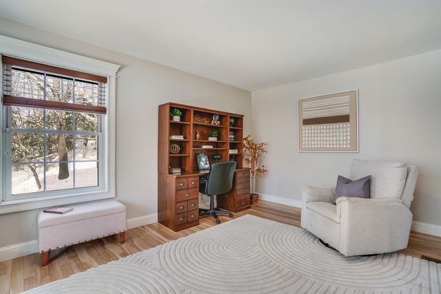 60 Snow Road, Goffstown, NH 03045