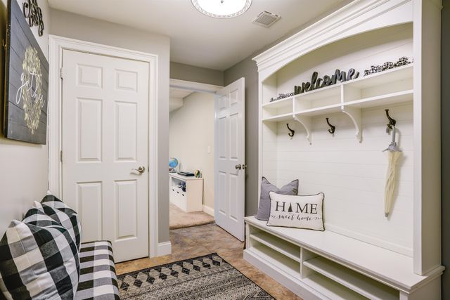 60 Snow Road, Goffstown, NH 03045