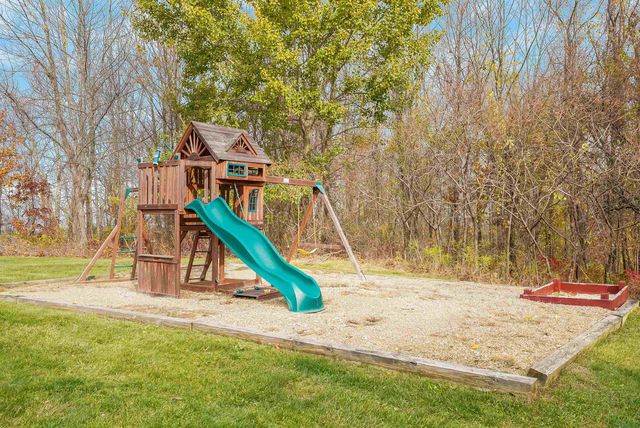 60 Snow Road, Goffstown, NH 03045