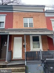 1713 APRICOT ST, Harrisburg, PA 17103