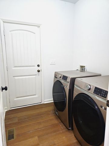 4600 Buckpasser Ave, Antioch, TN 37013