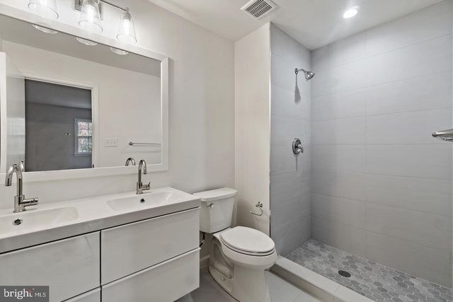 11817 BECKET ST, Potomac, MD 20854