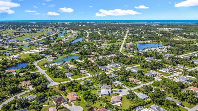 145 SPUR DRIVE, Rotonda West, FL 33947