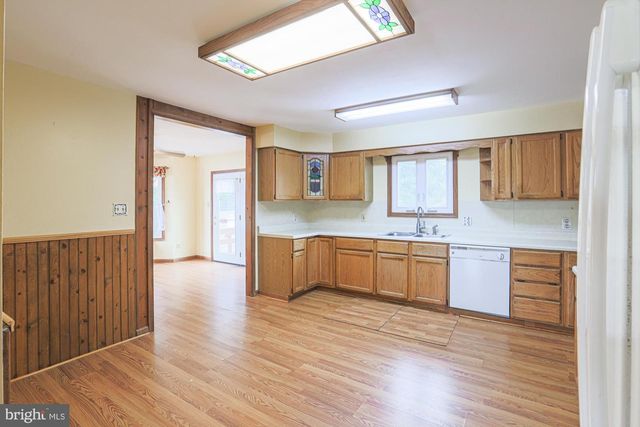 31 BLAKE RD, Elkton, MD 21921