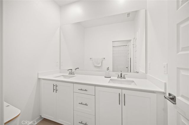 721 Crested Lark, Rancho Mission Viejo, CA 92694