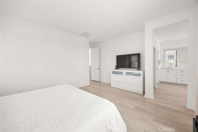 721 Crested Lark, Rancho Mission Viejo, CA 92694