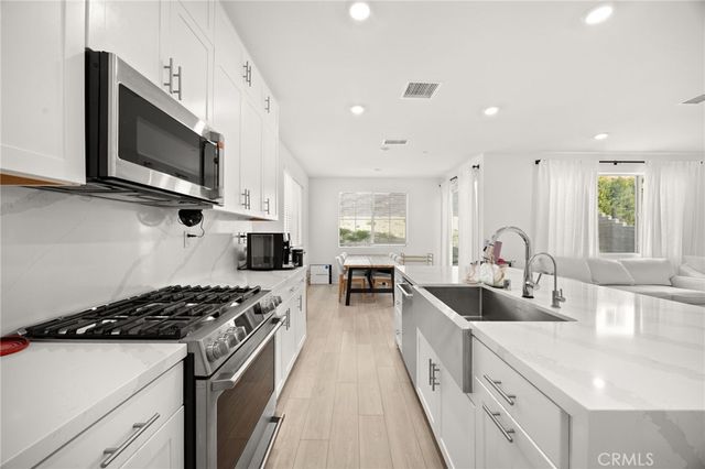 721 Crested Lark, Rancho Mission Viejo, CA 92694