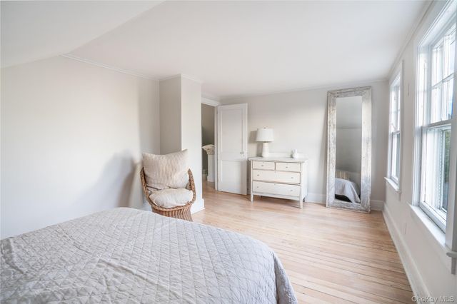 210 5th Street, Greenport, NY 11944