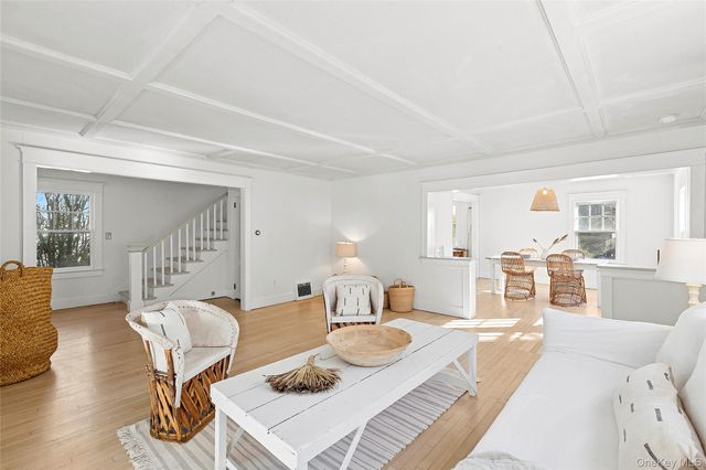 210 5th Street, Greenport, NY 11944