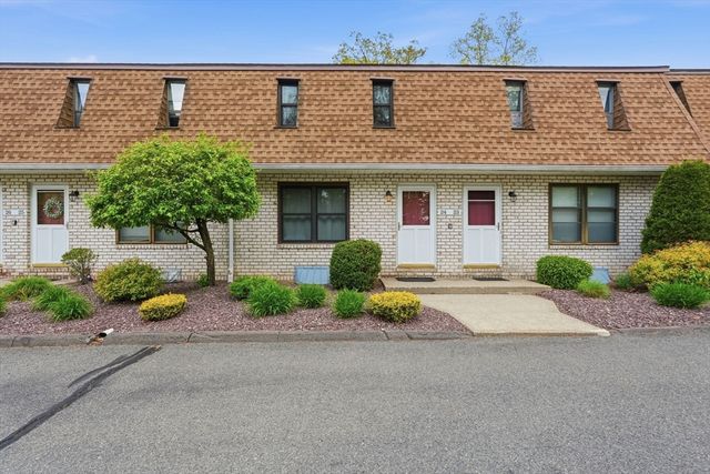 24 Granby Hts 24, Granby, MA 01033