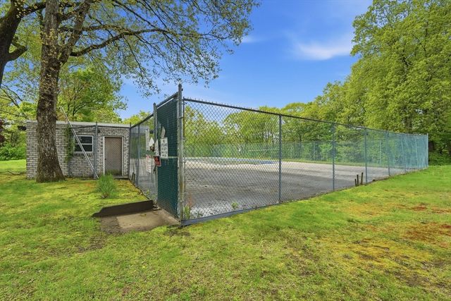 24 Granby Hts 24, Granby, MA 01033