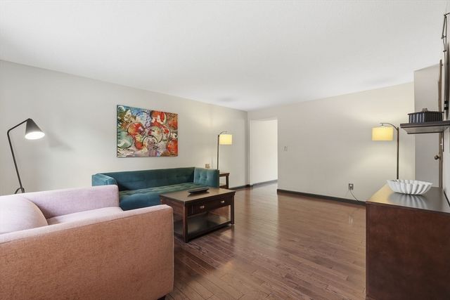 24 Granby Hts 24, Granby, MA 01033