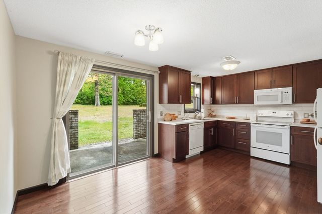 24 Granby Hts 24, Granby, MA 01033