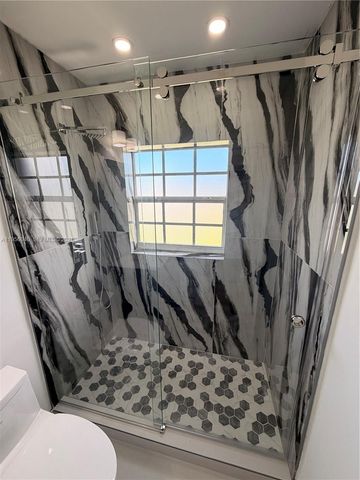 10854 SW 141st Ln, Miami, FL 33176