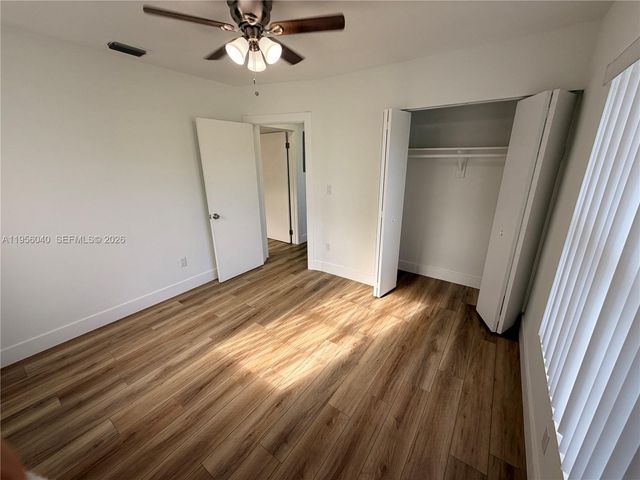 10854 SW 141st Ln, Miami, FL 33176