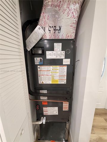 10854 SW 141st Ln, Miami, FL 33176