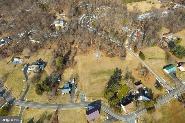 1615 SAINT PETERS RD, Pottstown, PA 19465