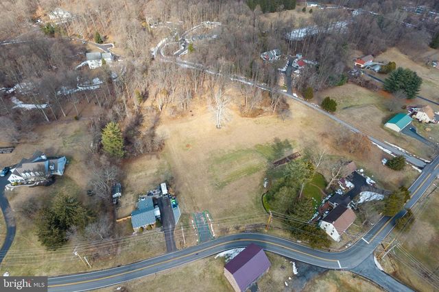 1615 SAINT PETERS RD, Pottstown, PA 19465