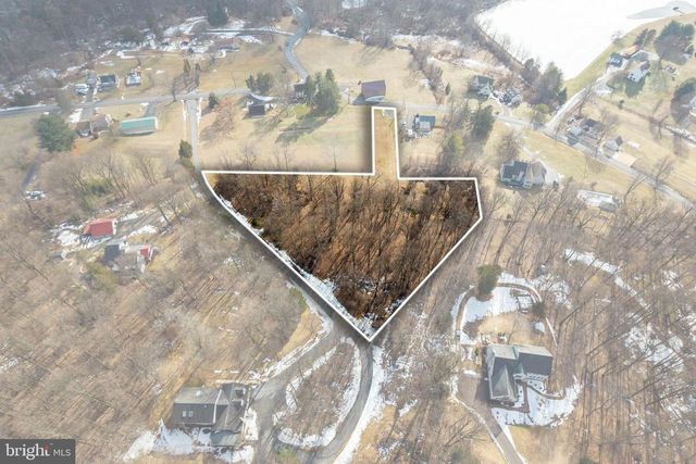 1615 SAINT PETERS RD, Pottstown, PA 19465