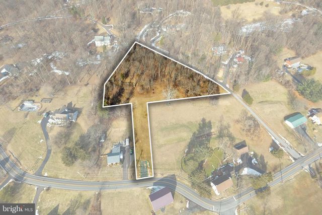 1615 SAINT PETERS RD, Pottstown, PA 19465