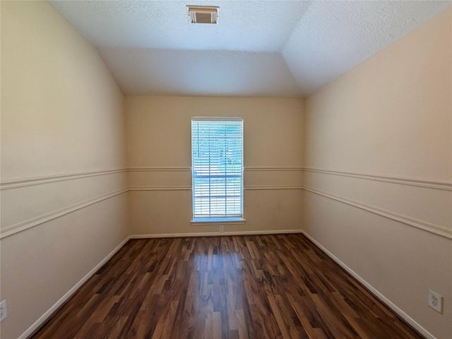 6518 Smoke Tree Lane, Sugar Land, TX 77479