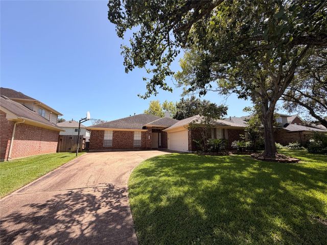 6518 Smoke Tree Lane, Sugar Land, TX 77479