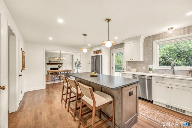 24 Harvest Hill, Wethersfield, CT 06109