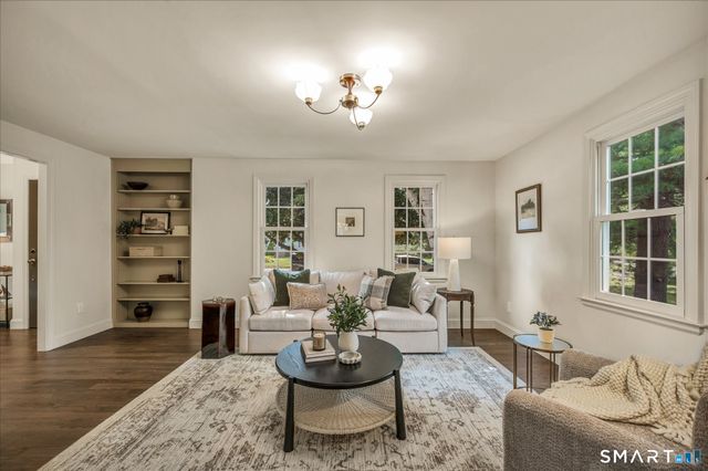 24 Harvest Hill, Wethersfield, CT 06109