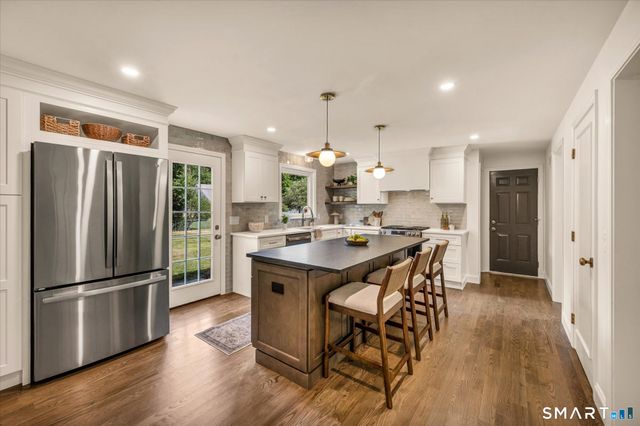 24 Harvest Hill, Wethersfield, CT 06109