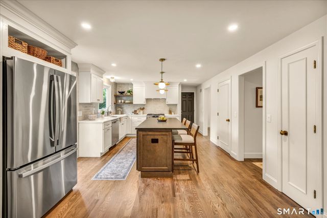 24 Harvest Hill, Wethersfield, CT 06109