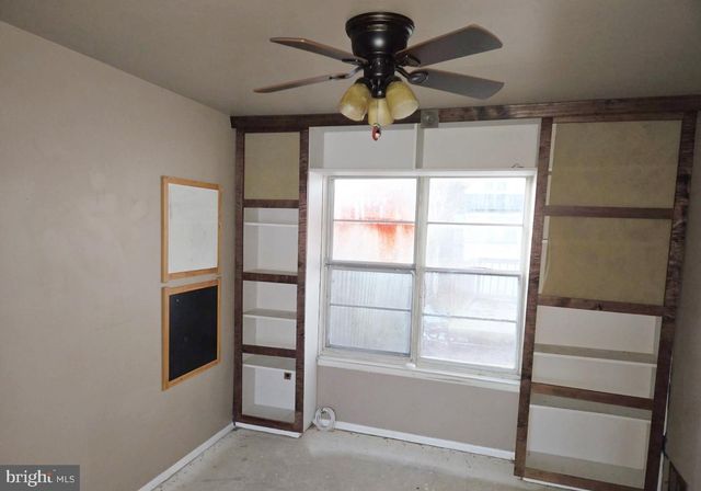 106 BANWELL LN, Mount Laurel, NJ 08054