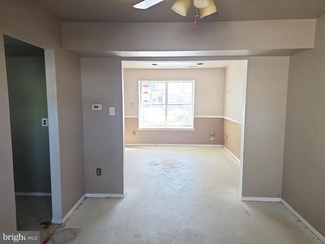 106 BANWELL LN, Mount Laurel, NJ 08054