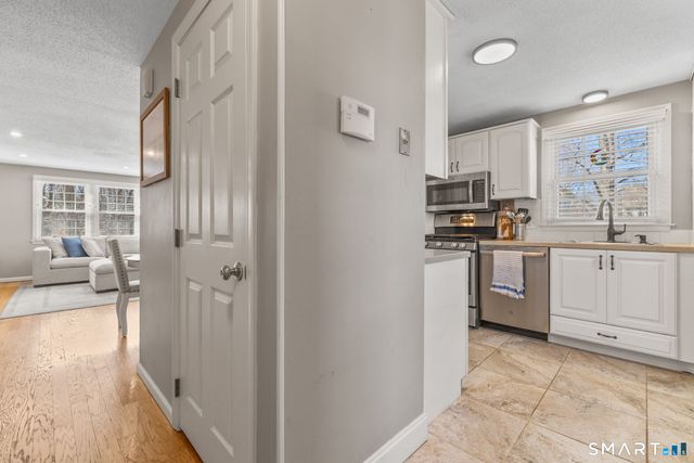 30 Hubbard Run Drive 30, Glastonbury, CT 06033