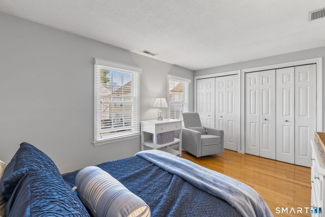 30 Hubbard Run Drive 30, Glastonbury, CT 06033