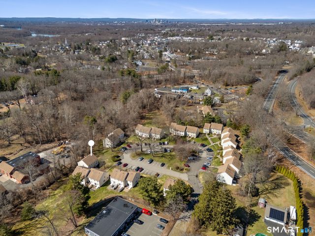 30 Hubbard Run Drive 30, Glastonbury, CT 06033