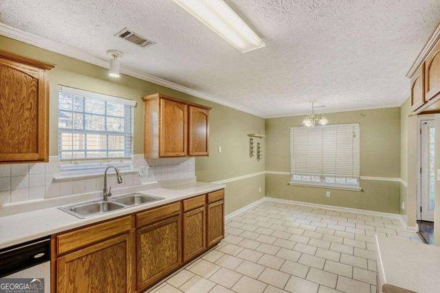 1298 Sierra Ridge Place, Loganville, GA 30052