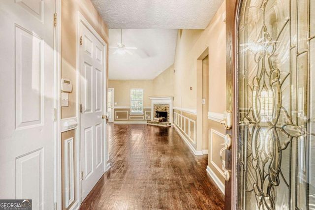 1298 Sierra Ridge Place, Loganville, GA 30052