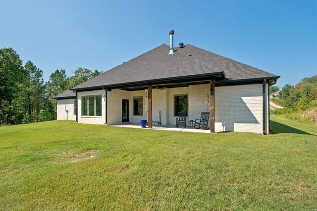646 Glenwood Springs Drive, Little Rock, AR 72210