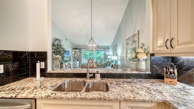8750 OLDE HICKORY AVENUE 9305, Sarasota, FL 34238
