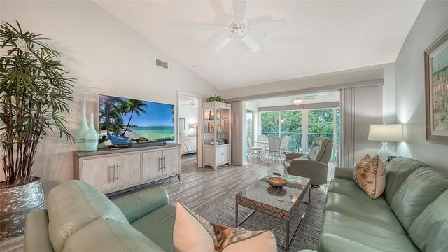 8750 OLDE HICKORY AVENUE 9305, Sarasota, FL 34238